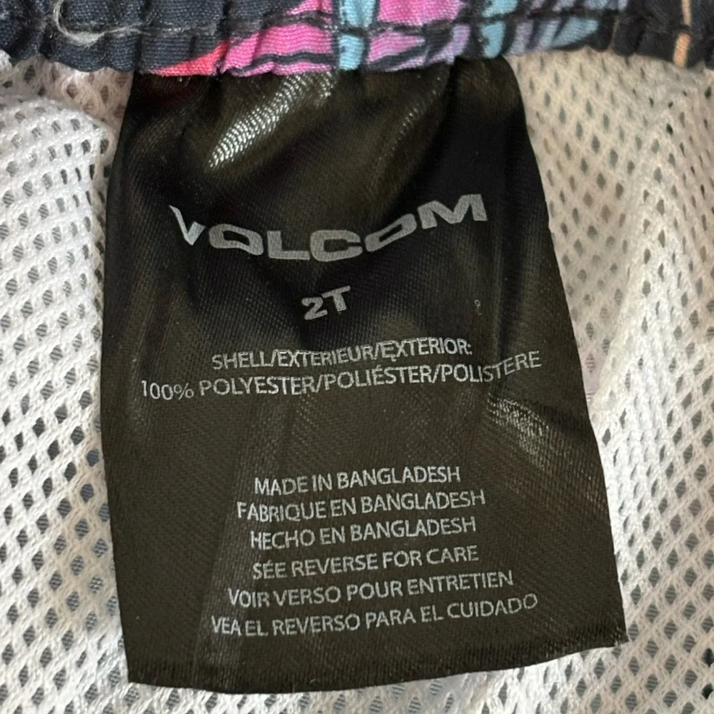 Volcom Pink‎ and Blue Patterned Shorts Size 2T NWT